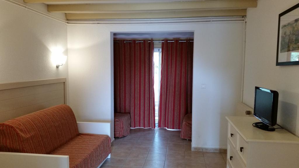 Goélia Le Mas Blanc Aparthotel Pérols Camera foto