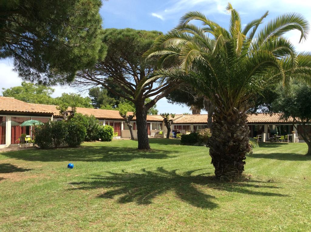 Goélia Le Mas Blanc Aparthotel Pérols Esterno foto